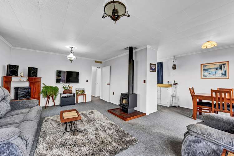 2/27 Koromiko Avenue Stoke_6