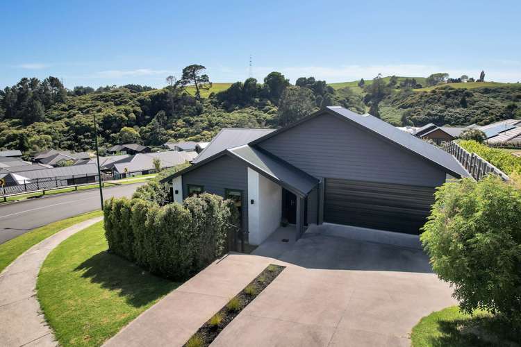 90 Adler Drive Ohauiti_1