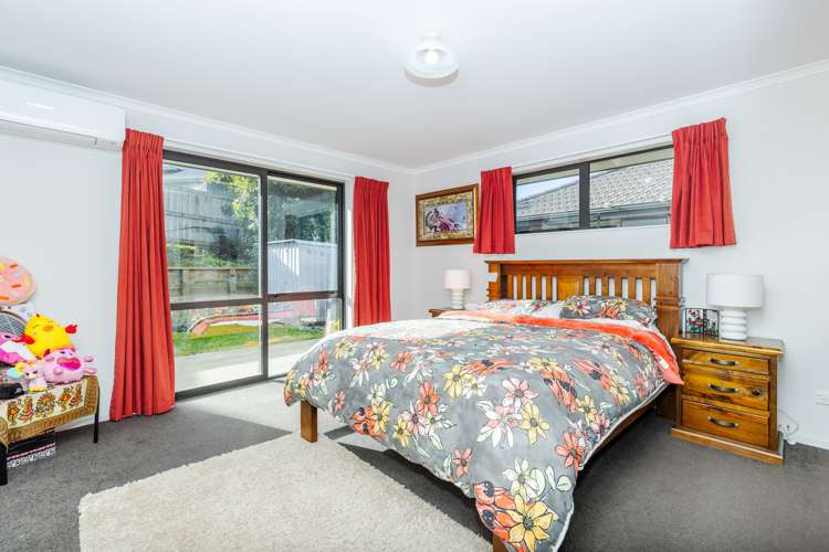 66 Farnborough Drive Grandview Heights_10