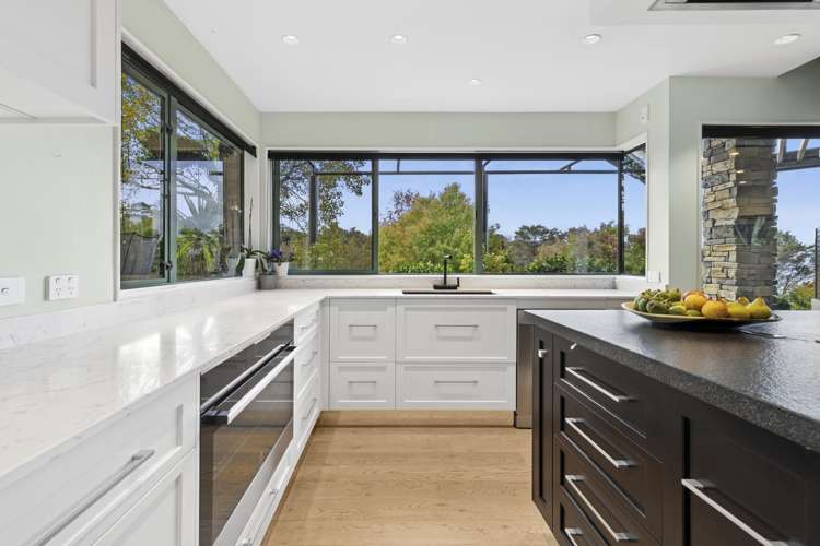 15 Van Beek Place_4