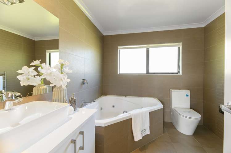 18 Wye Oak Drive Schnapper Rock_23