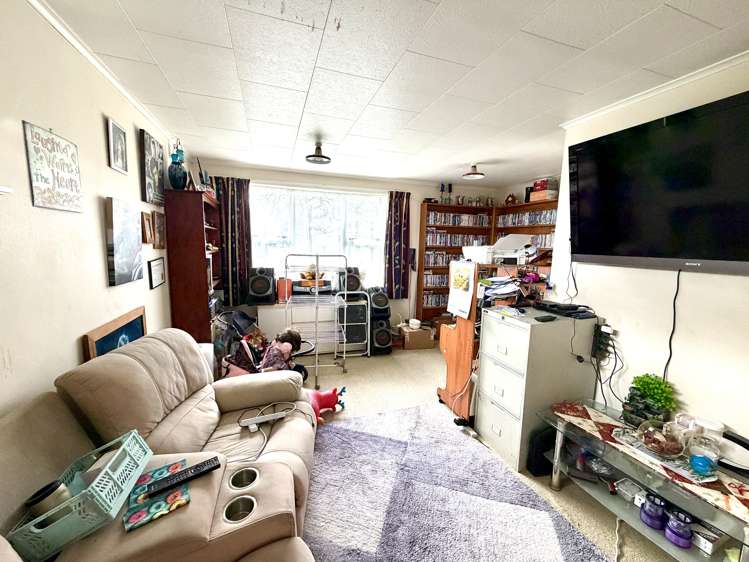214 High Street Dannevirke_11