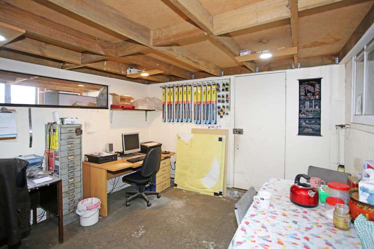 322 Waiuku Road Puni_10