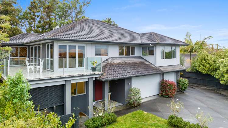 8 Baverton Drive Flat Bush_6