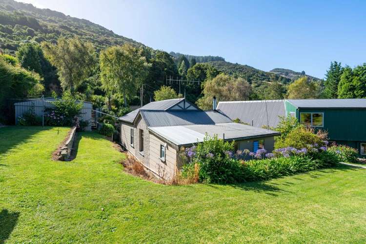 18 Ellesmere Street Ravensbourne_11