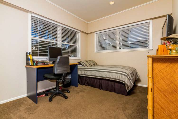 10 Bevyn Street Castor Bay_17