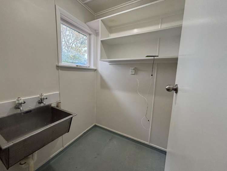 715 Kiwi Street 10476_6