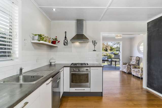 15a Queen Road Bellevue_2