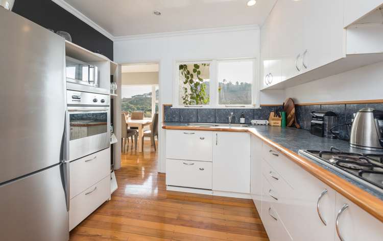 87 The Ridgeway Stoke_10