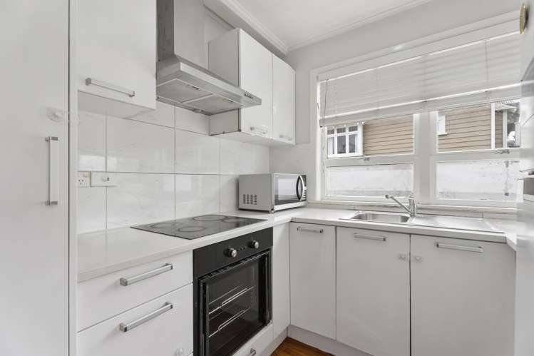 2/16 Boyd Avenue Royal Oak_6