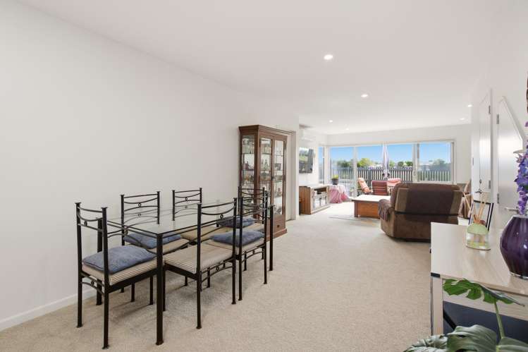 32 Menin Gate Crescent Broomfield_3