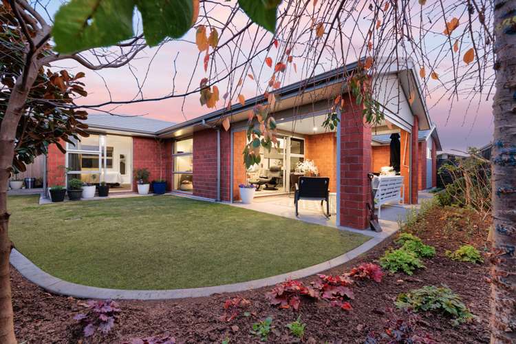 21 Kahuparere Crescent Pyes Pa_18