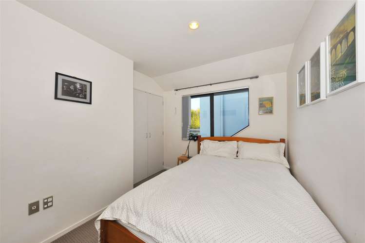 2/63 Brockworth Place Riccarton_9