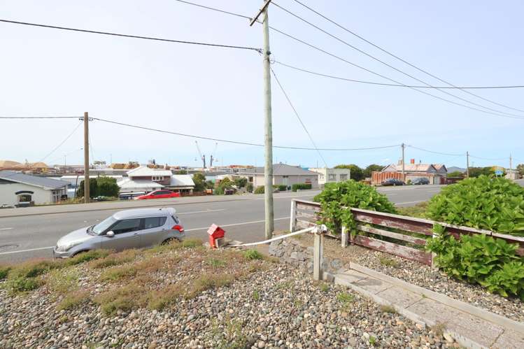 40 Blackwater Street Bluff_15