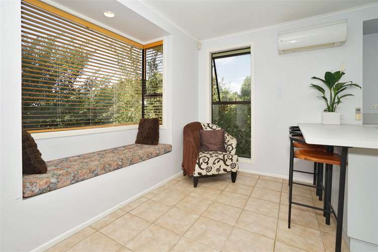 21 Mabian Crescent Deanwell_5