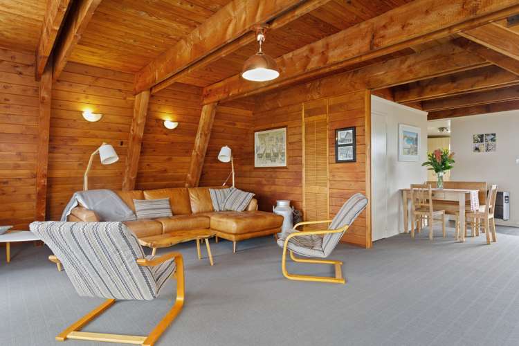 284 Ocean Road Ohope_9