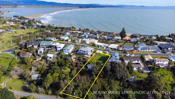 11 Williams Crescent Maketu_1