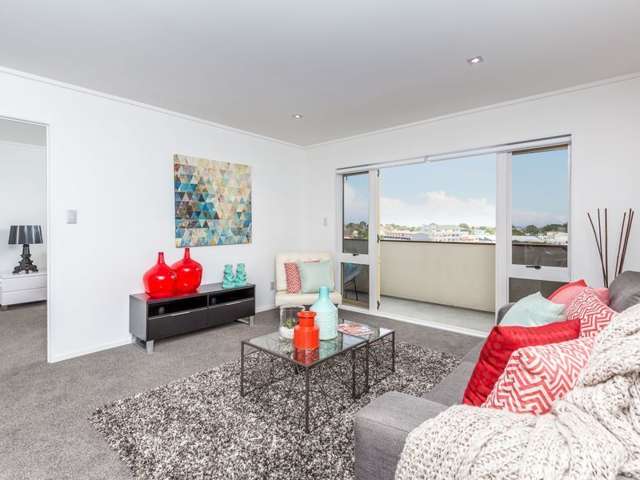 8/39 Mount Eden Road Grafton_1