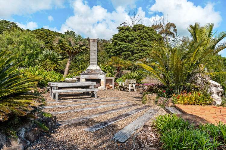 523 State Highway 1 Kauri_23