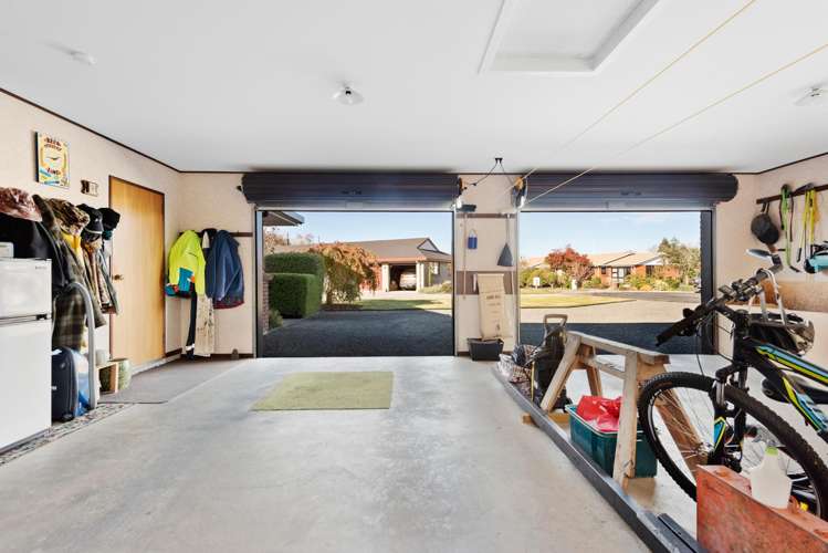 3 Raeburn Place Gore_18