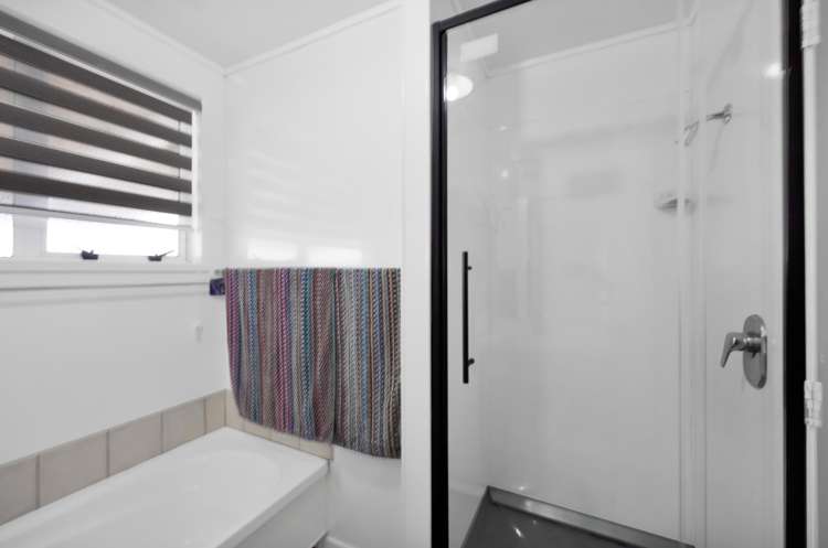 10A Cloten Road Stratford_13