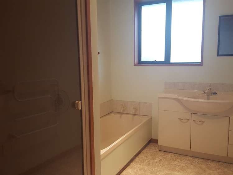 1735 Cust Road Cust_6