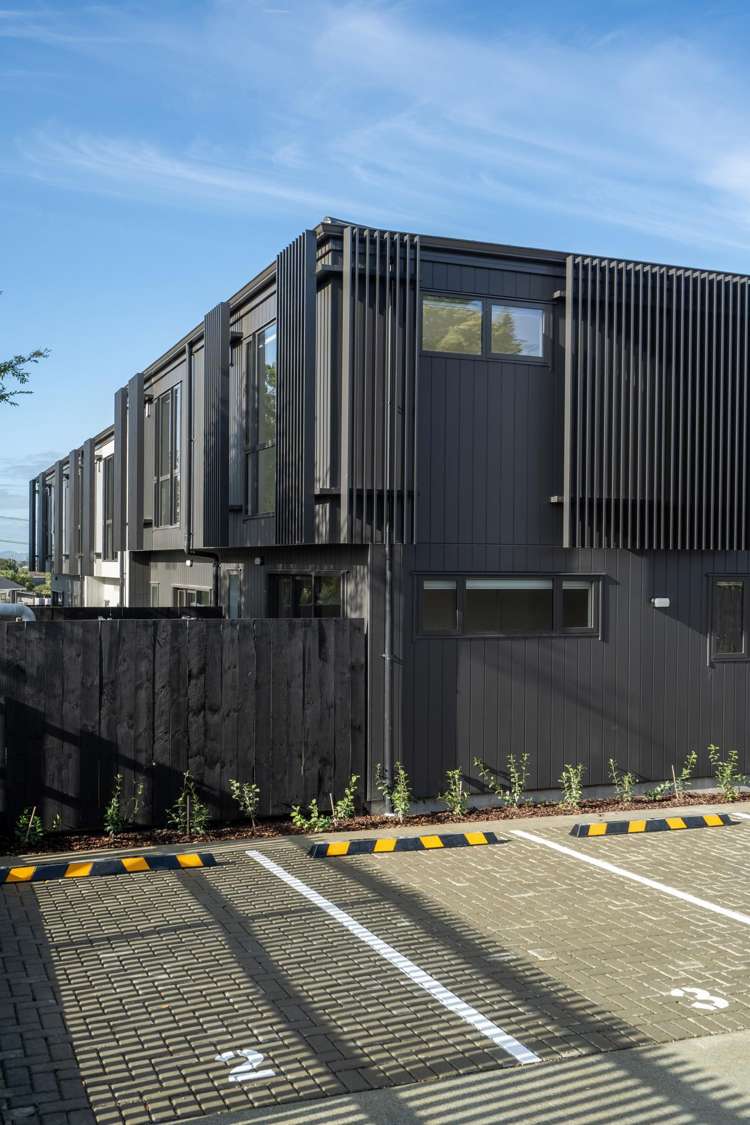 2/75 Mcannalley Street Manurewa_18