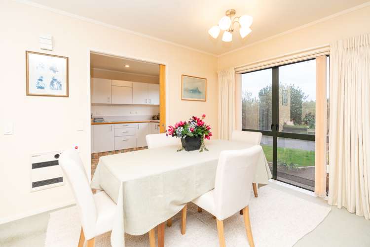 61 Grosvenor Gardens Flagstaff_6