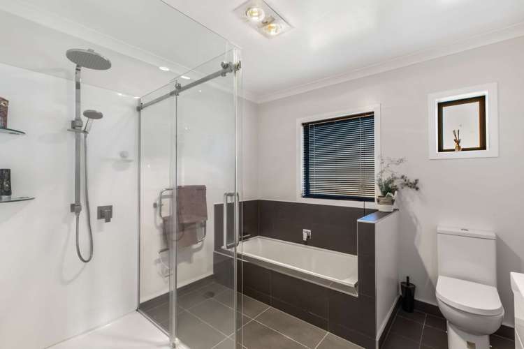 82 Racecourse Road Waiuku_11