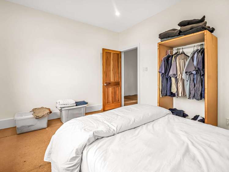 934 Clintons Road Charing Cross_21