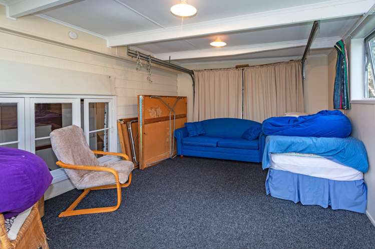 215 Beverley Terrace Whangamata_16