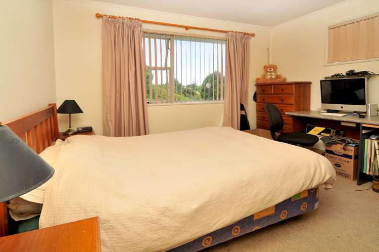 12 Hobart Crescent Wattle Downs_7