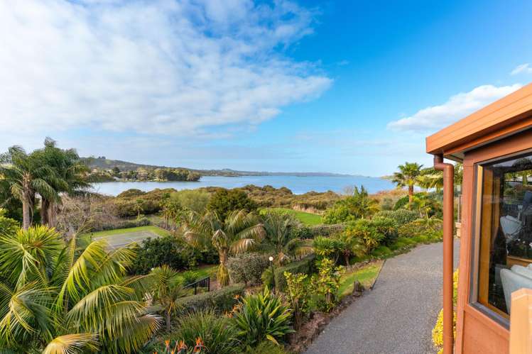 17 The Lookout Kerikeri_27