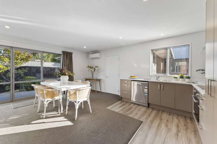 3/395 Armagh Street Linwood_2