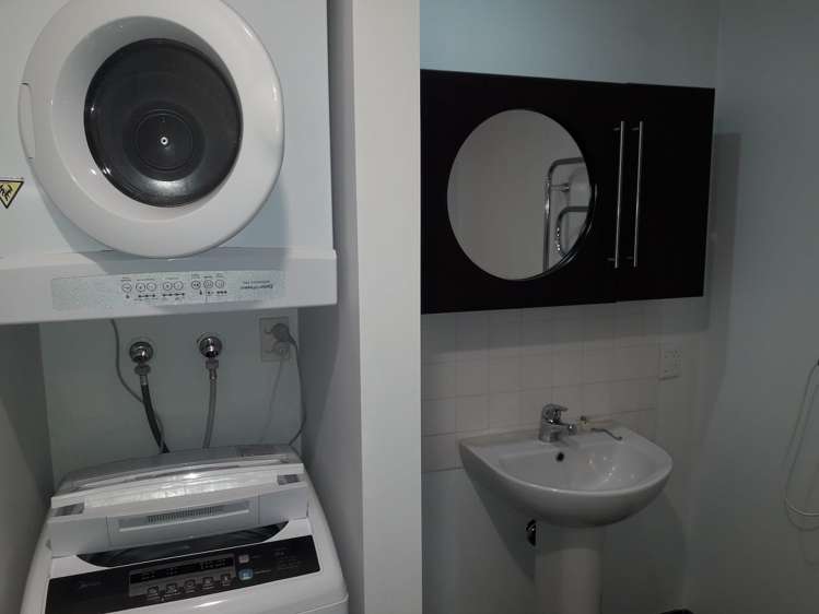 2b/11b City Road Auckland Central_7