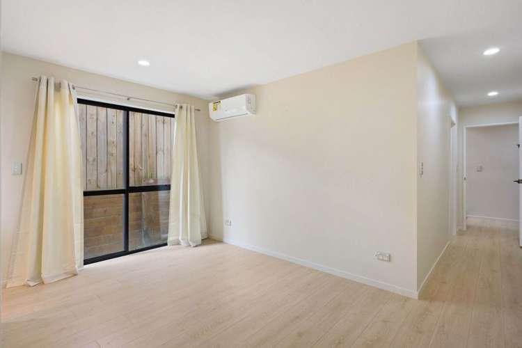 102 Thomas Road Flat Bush_22