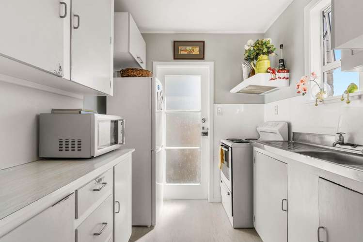 1-3/18 Grenada Street Mt Maunganui_4