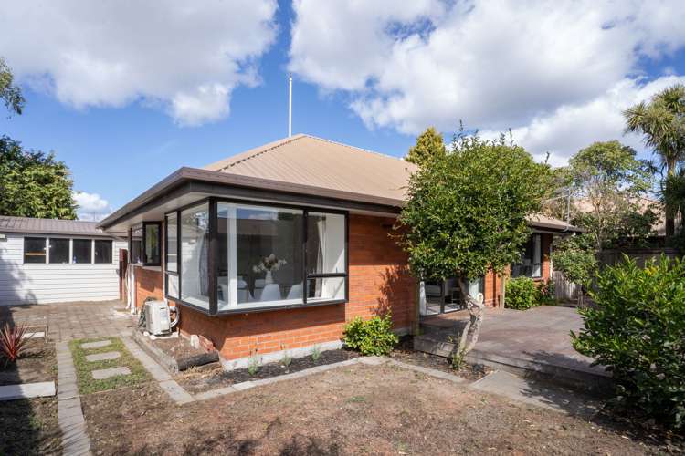 2/45 Reginald Street Burwood_20