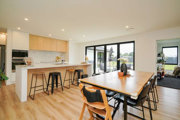 66 Richfield Drive Waikiwi_10