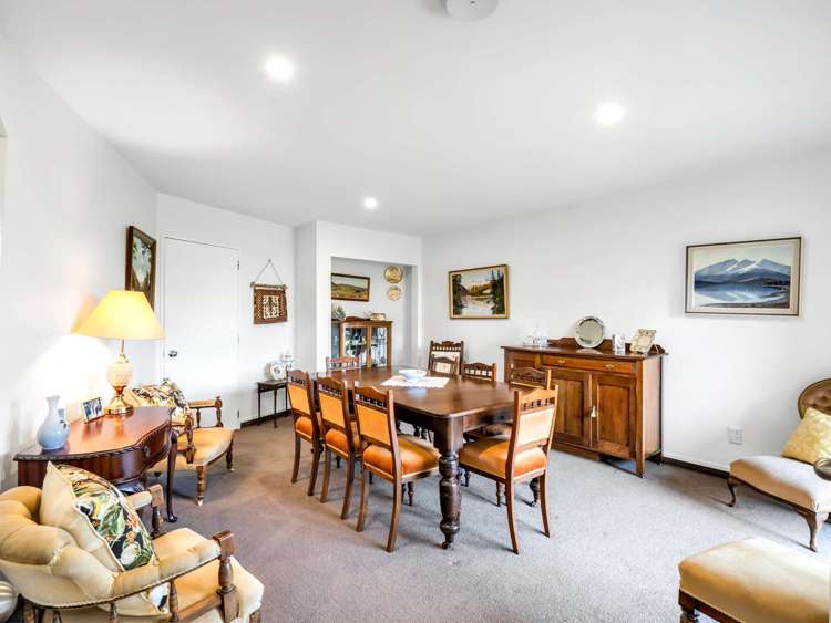 8 Stable Way Belfast_12