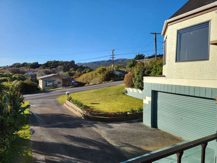 27 Pitt Street Runanga_21