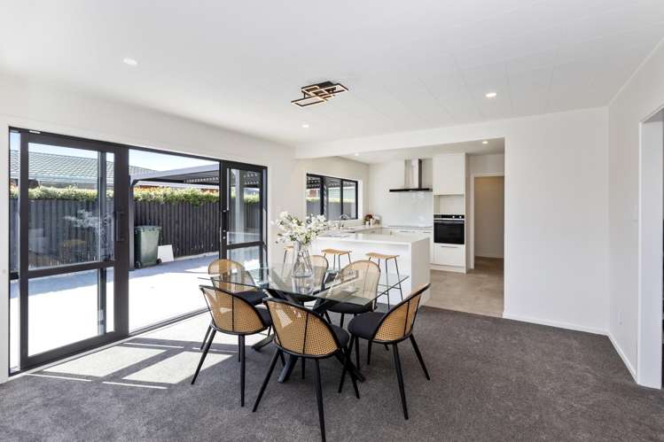 2 Cutts Road Russley_4