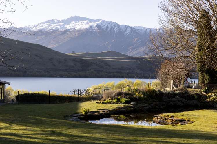 11 Arrowtown-Lake Hayes Road Lake Hayes_3