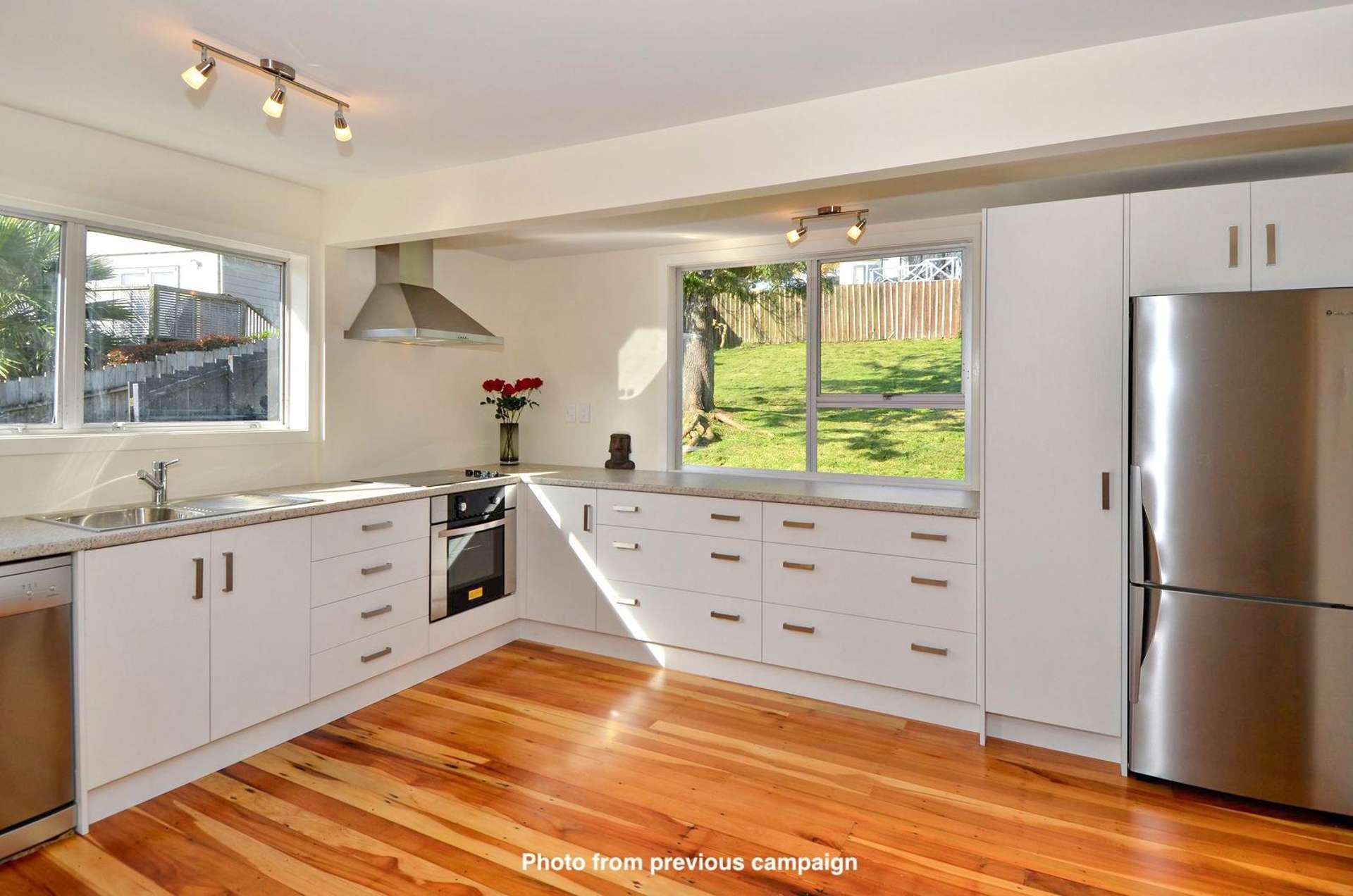 2/729 Beach Road Browns Bay_0