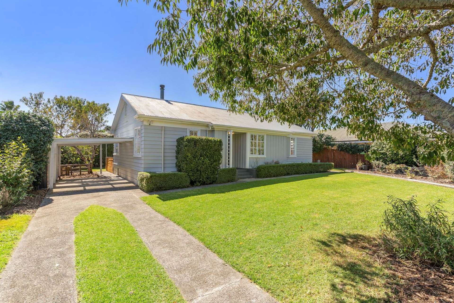 2 Buchanan Road Kingseat_0