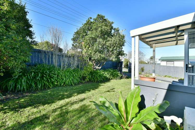 2B Iris Street Snells Beach_8