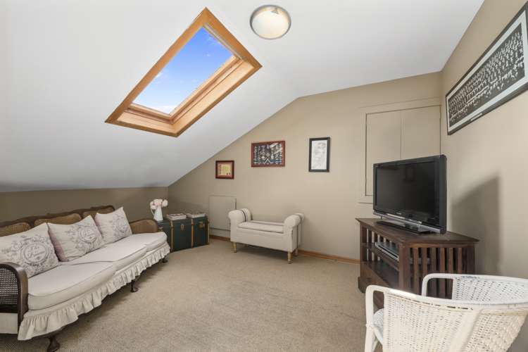 2 Barton Road Heretaunga_22