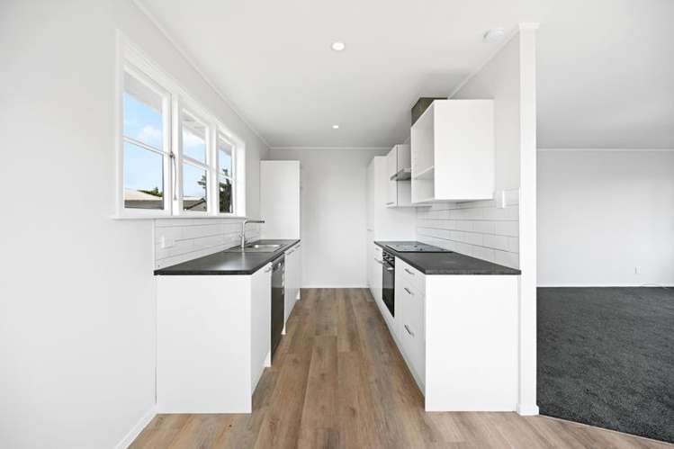 3 Le Quesne Place 10458_1