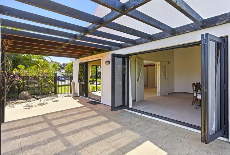 2 Quadrant Heights Paraparaumu_23