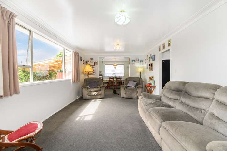 16 Pukeroa Place Papakura_6